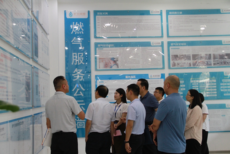 IMG_8813.jpg IMG_8813.jpg